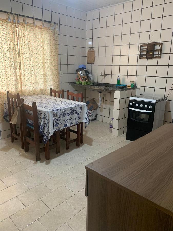 Casa Agradavel Ha 80 Metros Praia Toninhas Ubatuba Bagian luar foto