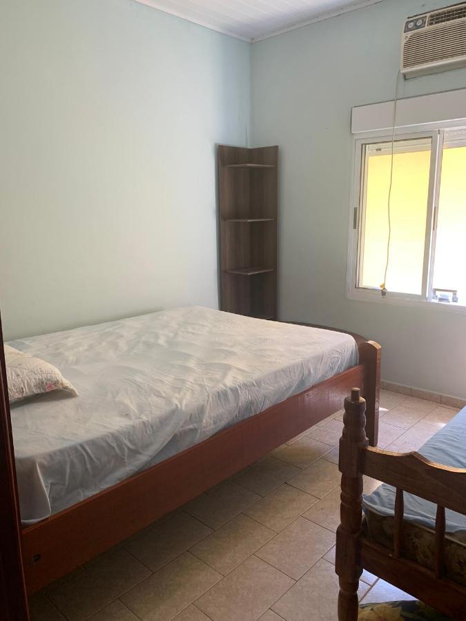Casa Agradavel Ha 80 Metros Praia Toninhas Ubatuba Bagian luar foto
